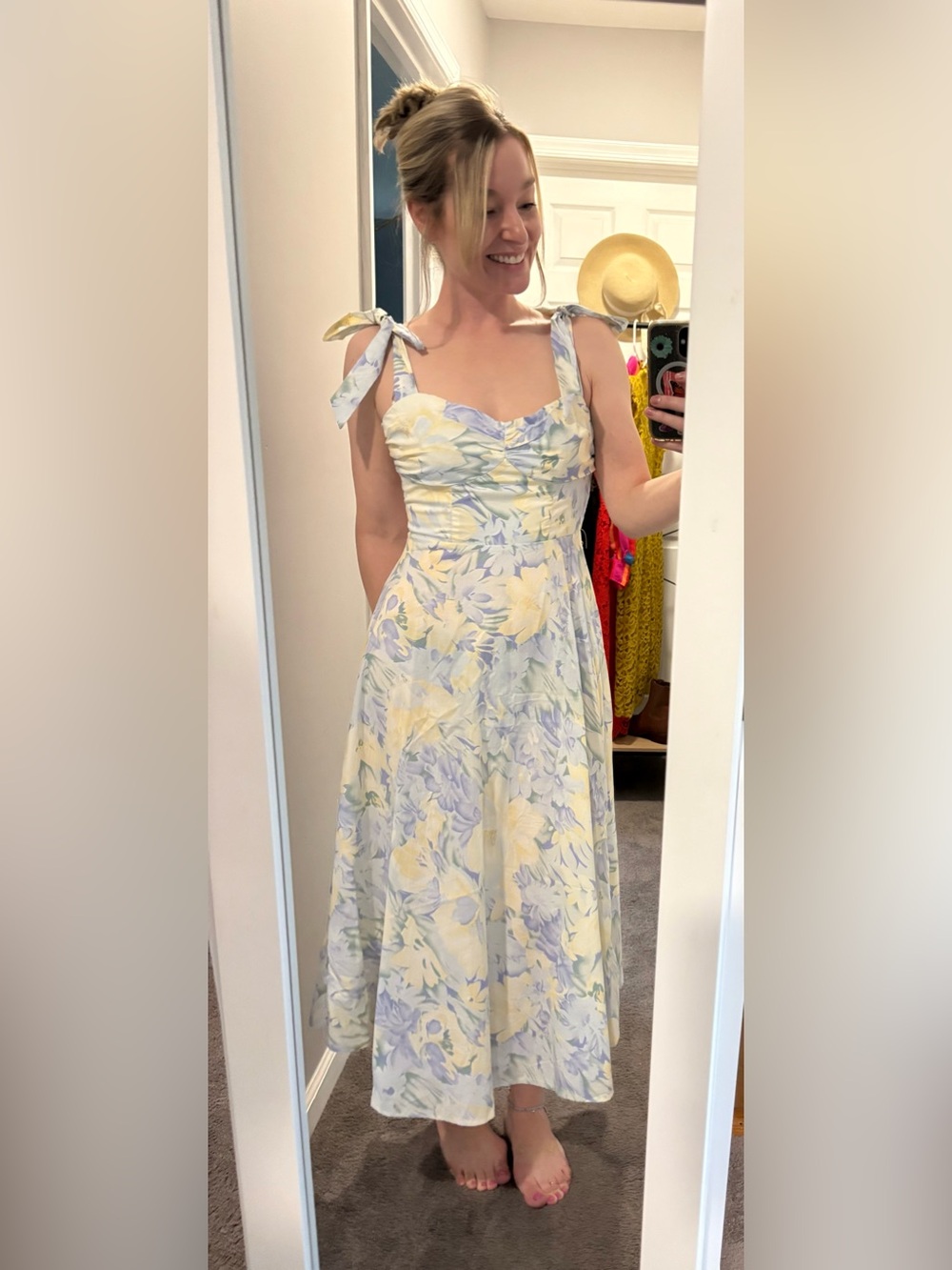 Selfie Leslie Pastel Yellow & Lavender Floral Maxi Dress - NWT SIZE Small